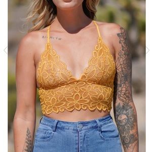 SALE! ⭐️NWT Eye of the Sun lace bralette with racerback